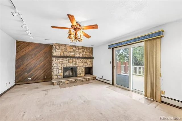 2181 Woodpecker Lane Elizabeth, CO 80107