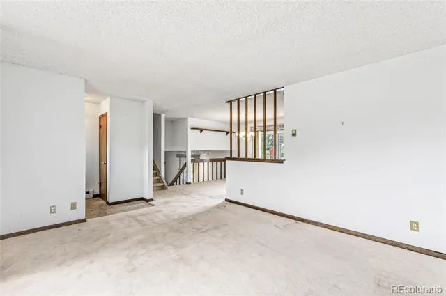 2181 Woodpecker Lane Elizabeth, CO 80107