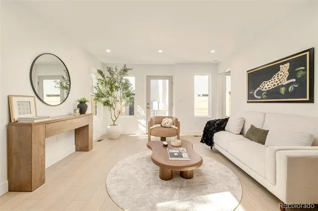 2357 S High Street Denver, CO 80210