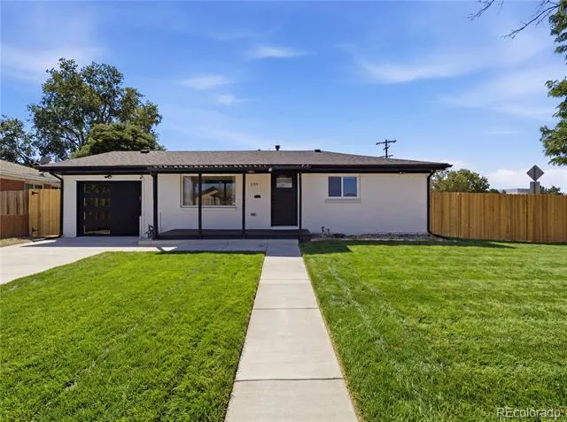 3195 Xanadu Street Aurora, CO 80011
