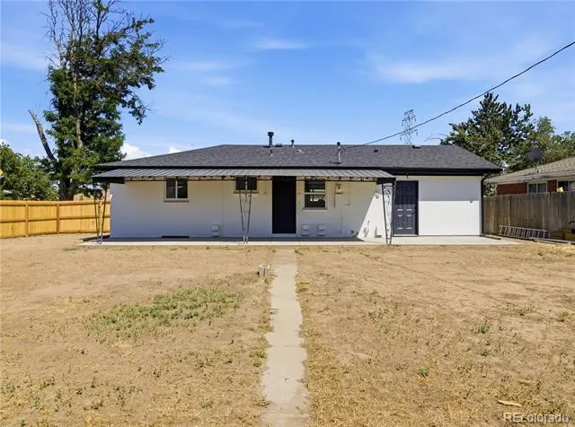 3195 Xanadu Street Aurora, CO 80011