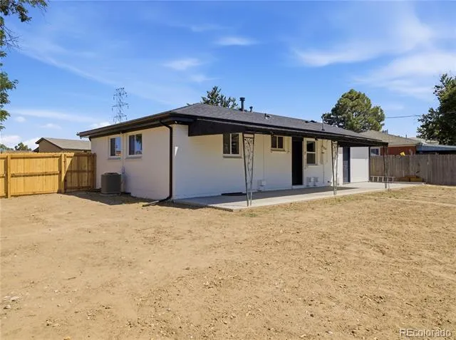 3195 Xanadu Street Aurora, CO 80011