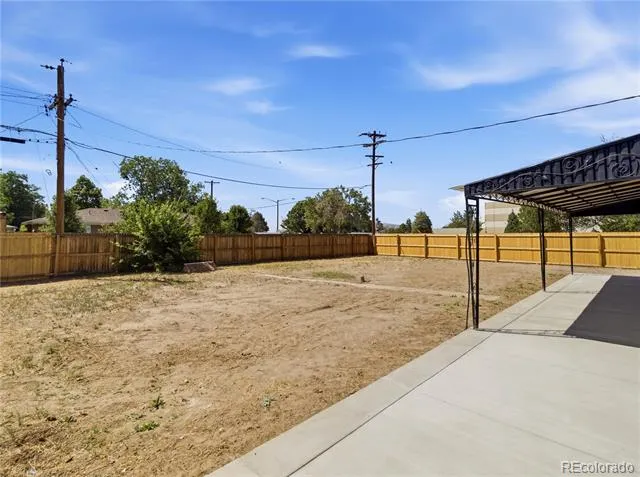 3195 Xanadu Street Aurora, CO 80011