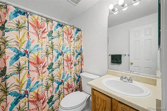 13814 Jackson Street Thornton, CO 80602