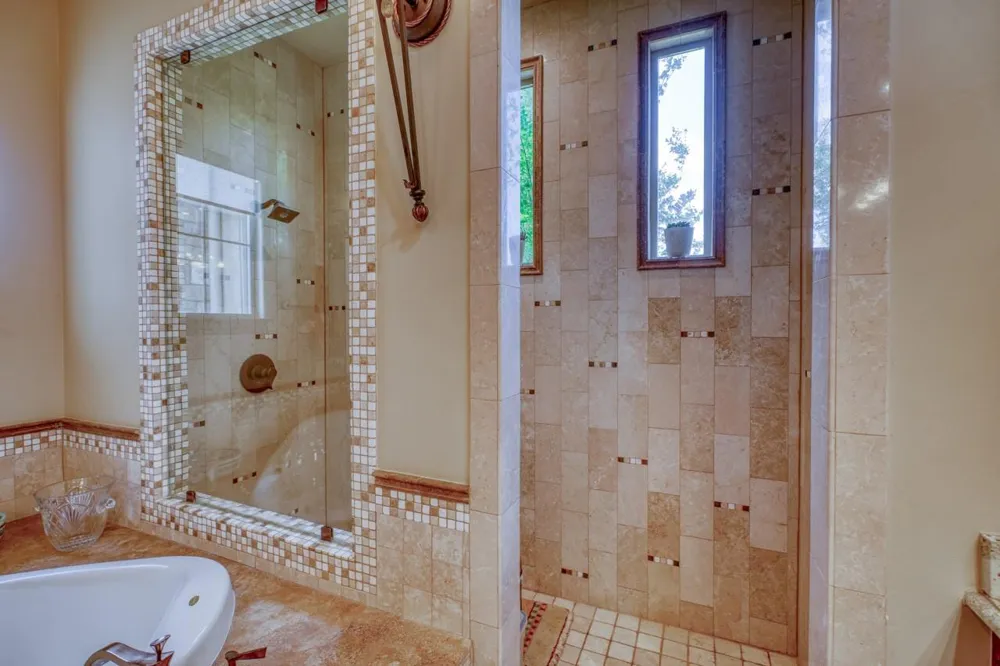 143 Westgate Loop Horseshoe Bay, TX 78657