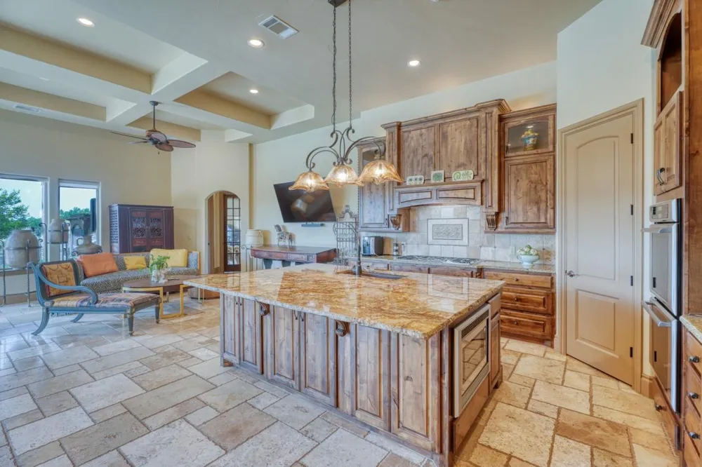 143 Westgate Loop Horseshoe Bay, TX 78657