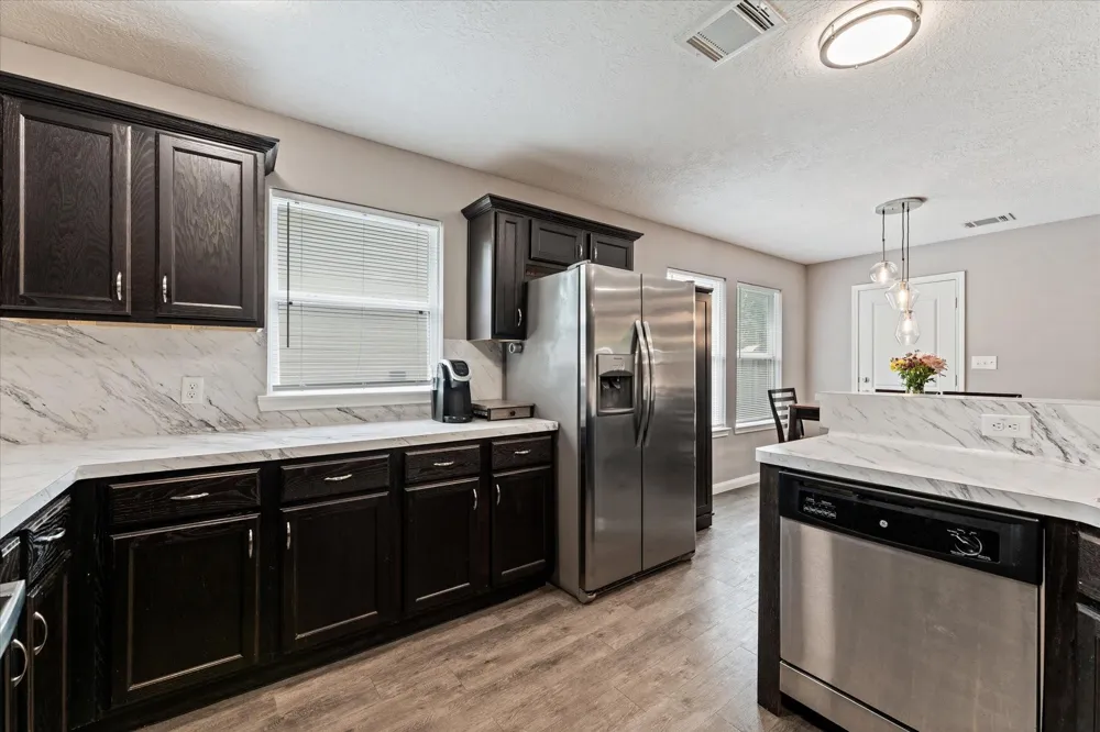 3998 Frontier Road Willis, TX 77378