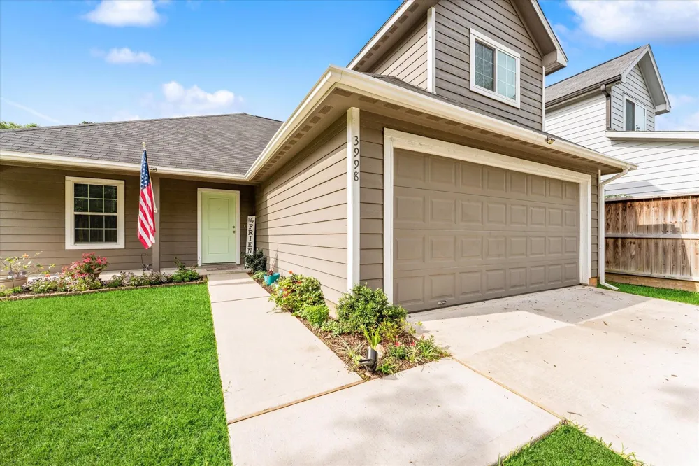 3998 Frontier Road Willis, TX 77378