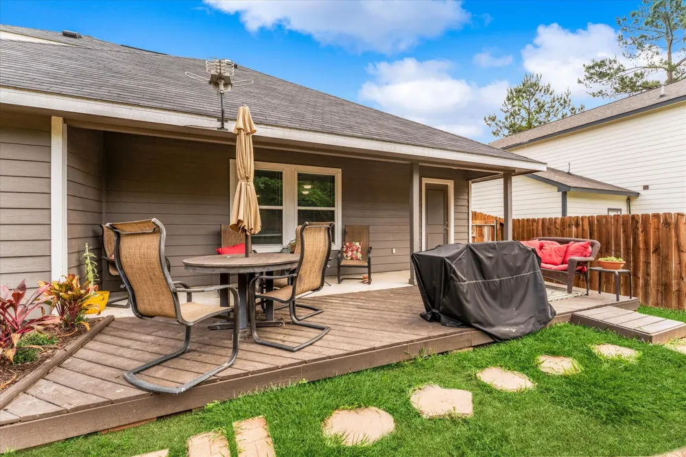 3998 Frontier Road Willis, TX 77378