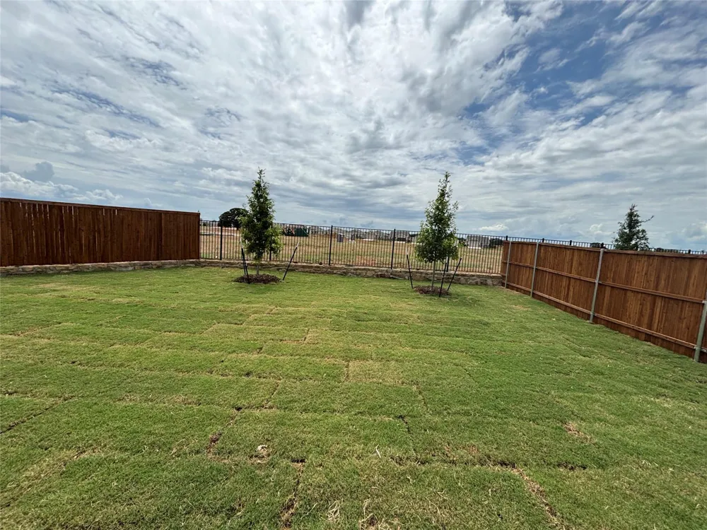13535 Willow Fir Drive Montgomery, TX 77316