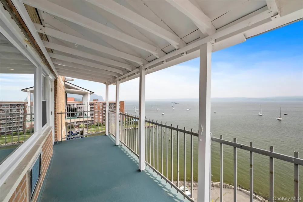 101 Gedney Street #6U Nyack, NY 10960