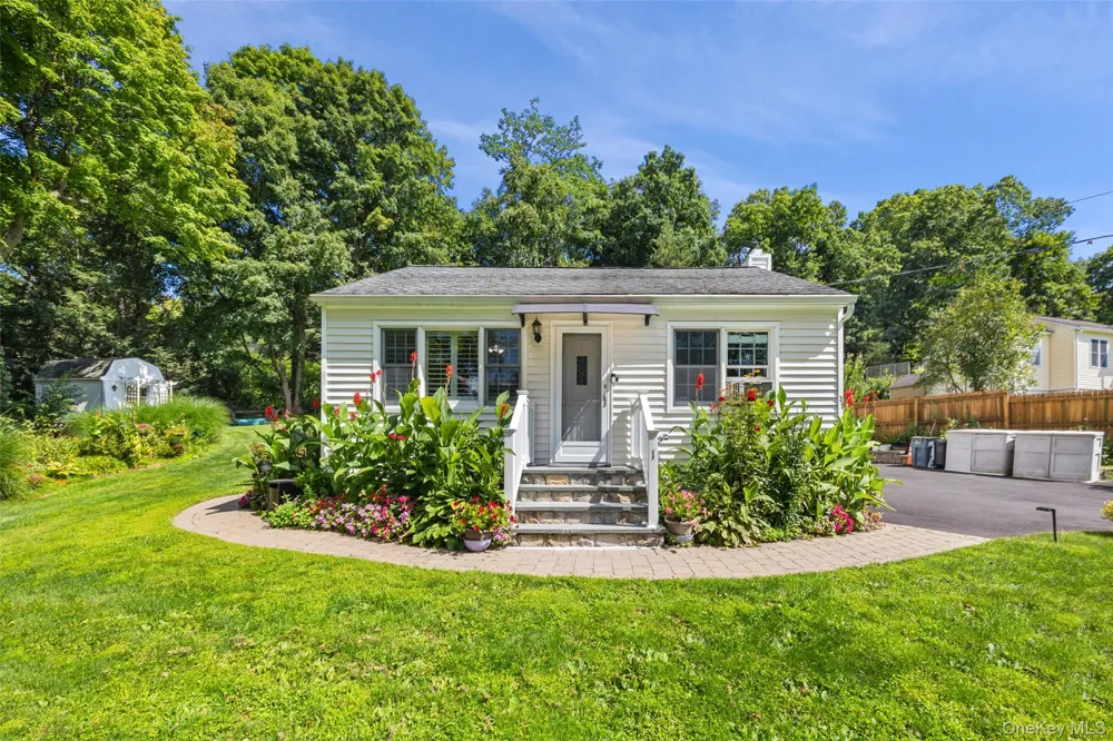 1 Mountain View Road Cortlandt Manor, NY 10567