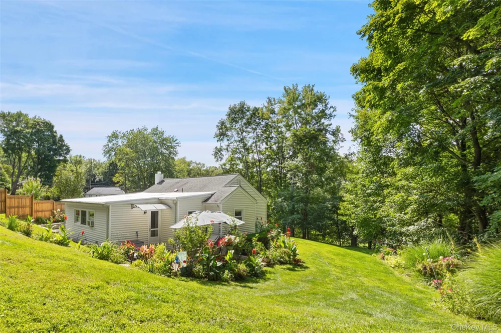 1 Mountain View Road Cortlandt Manor, NY 10567