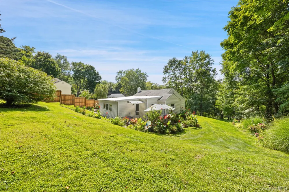 1 Mountain View Road Cortlandt Manor, NY 10567