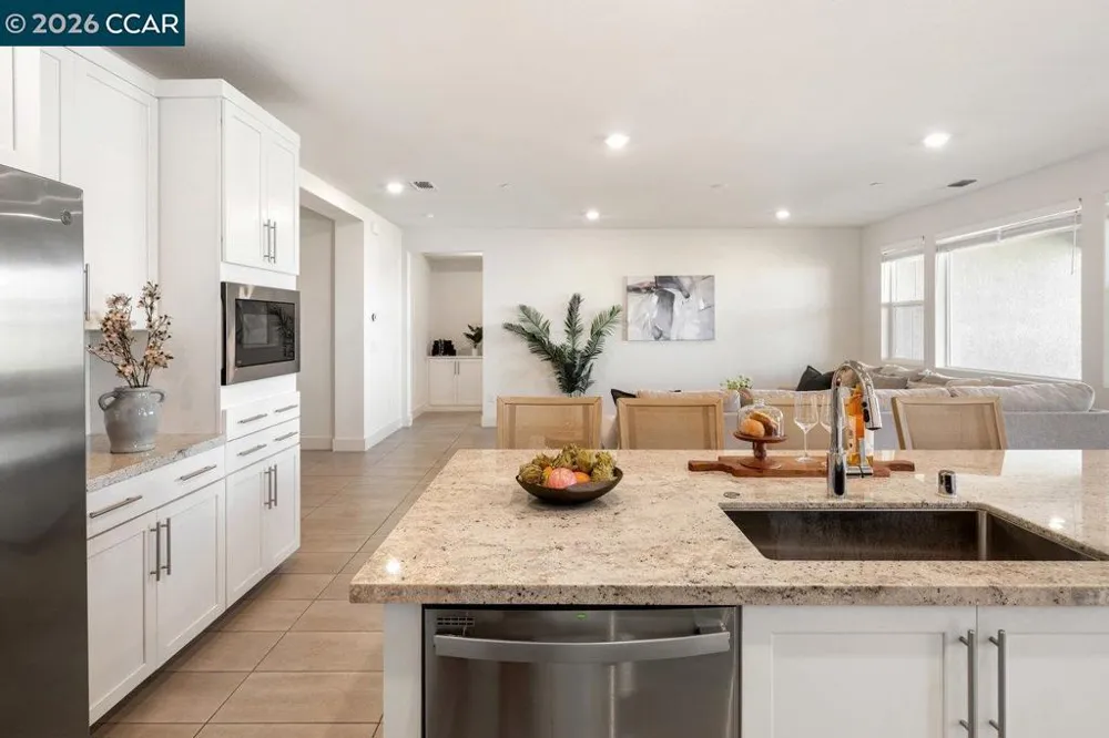 6808 Verbena St Tracy, CA 95377