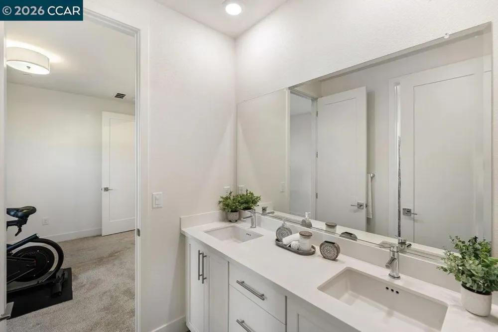 6808 Verbena St Tracy, CA 95377
