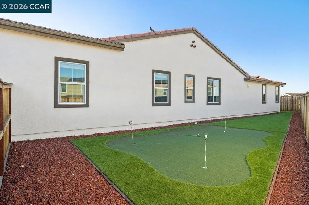 6808 Verbena St Tracy, CA 95377