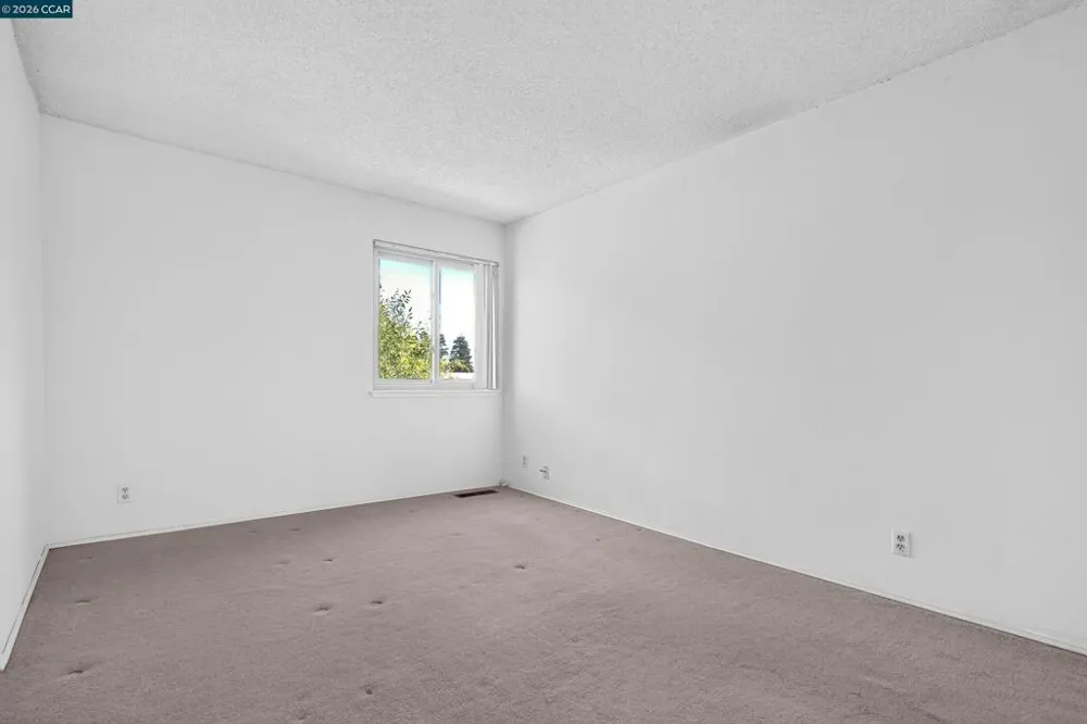 1729 Dalessi Dr Pinole, CA 94564