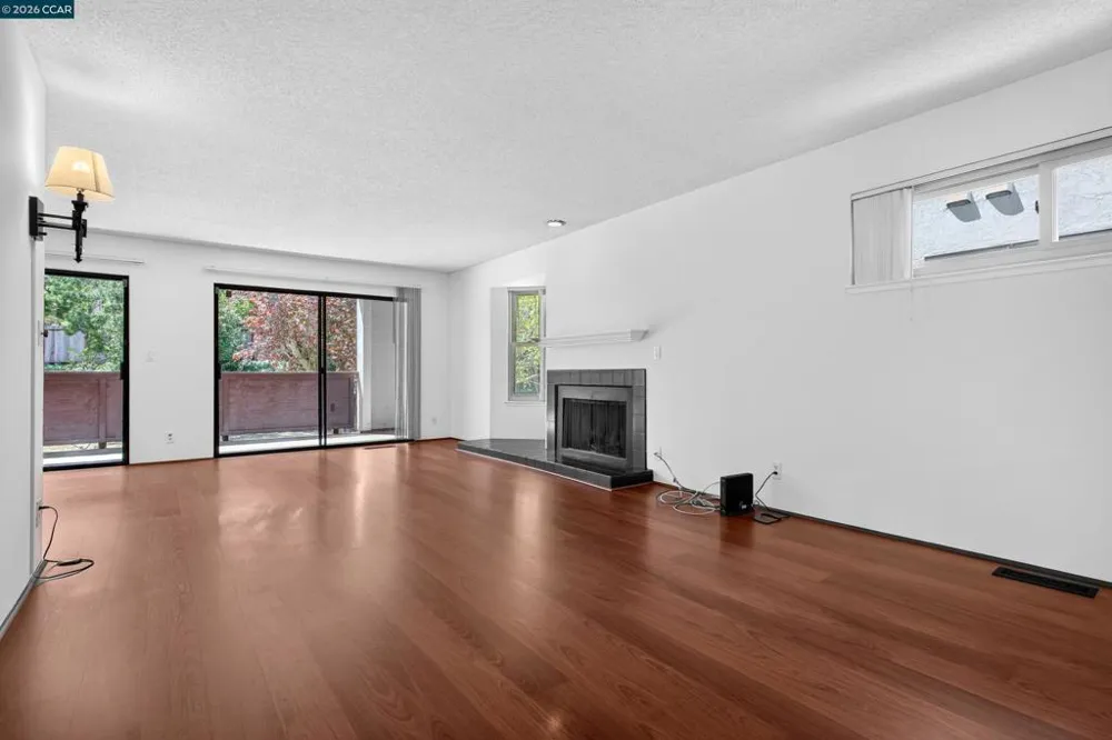 1729 Dalessi Dr Pinole, CA 94564