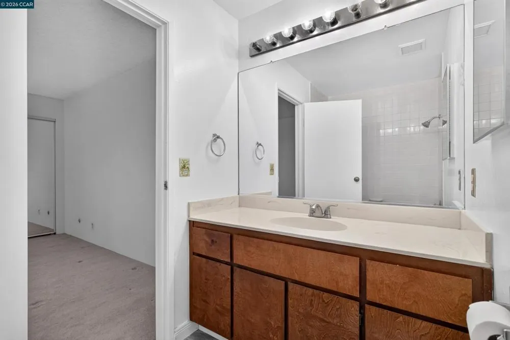 1729 Dalessi Dr Pinole, CA 94564