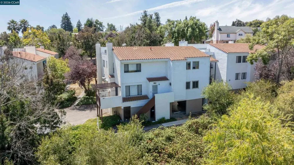 1729 Dalessi Dr Pinole, CA 94564