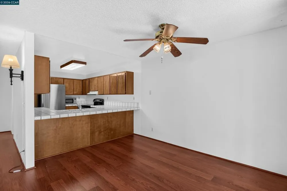 1729 Dalessi Dr Pinole, CA 94564