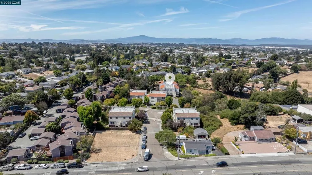 1729 Dalessi Dr Pinole, CA 94564