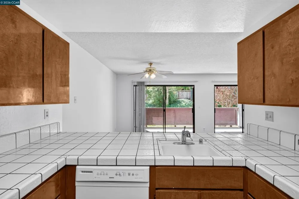 1729 Dalessi Dr Pinole, CA 94564