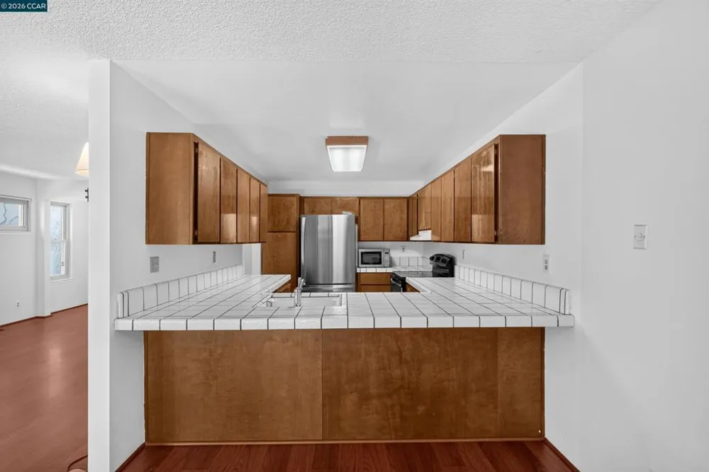 1729 Dalessi Dr Pinole, CA 94564