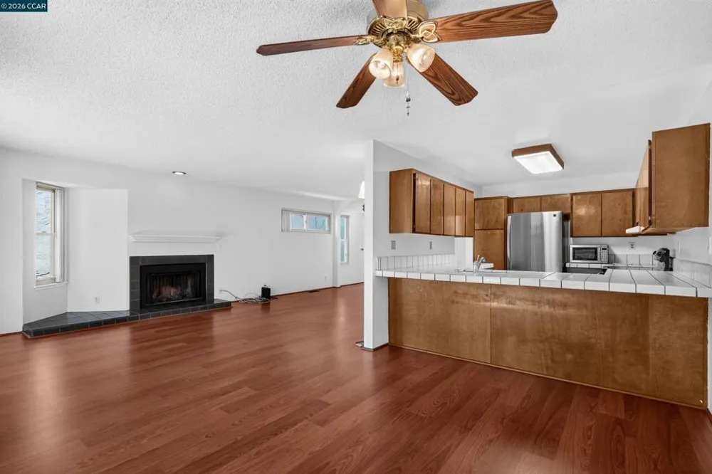 1729 Dalessi Dr Pinole, CA 94564