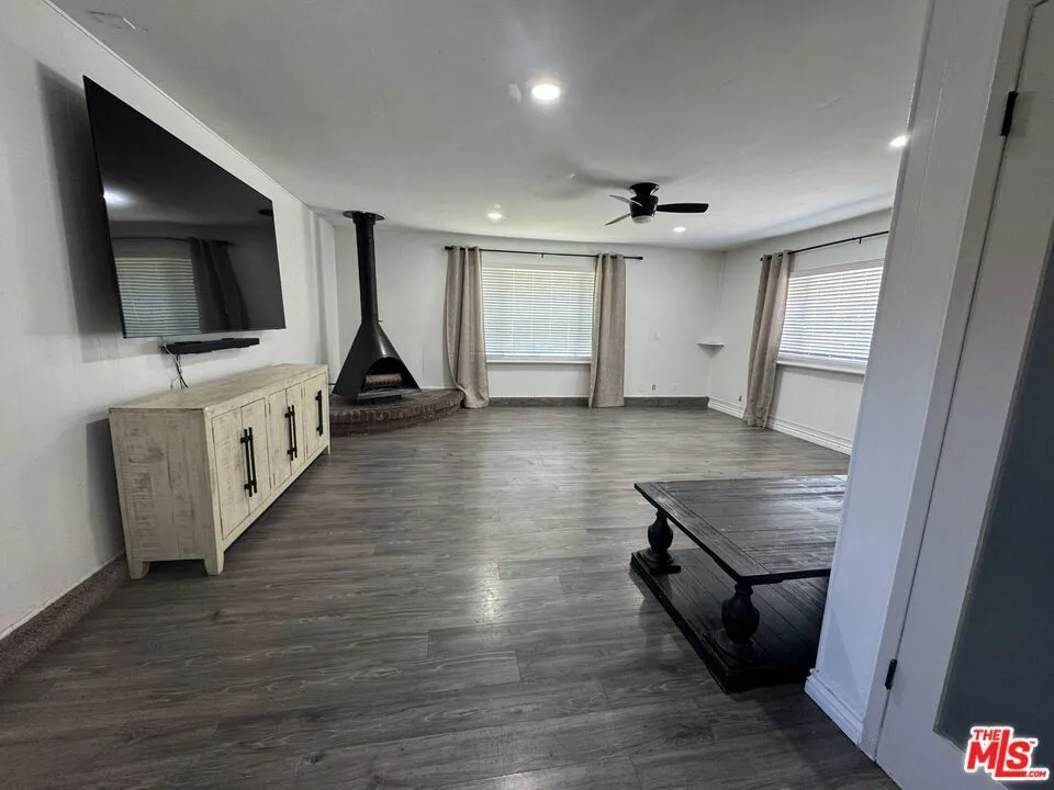 9725 Kimberly Avenue Montclair, CA 91763