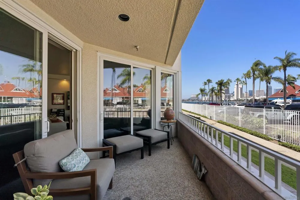 1133 1st St #119 Coronado, CA 92118