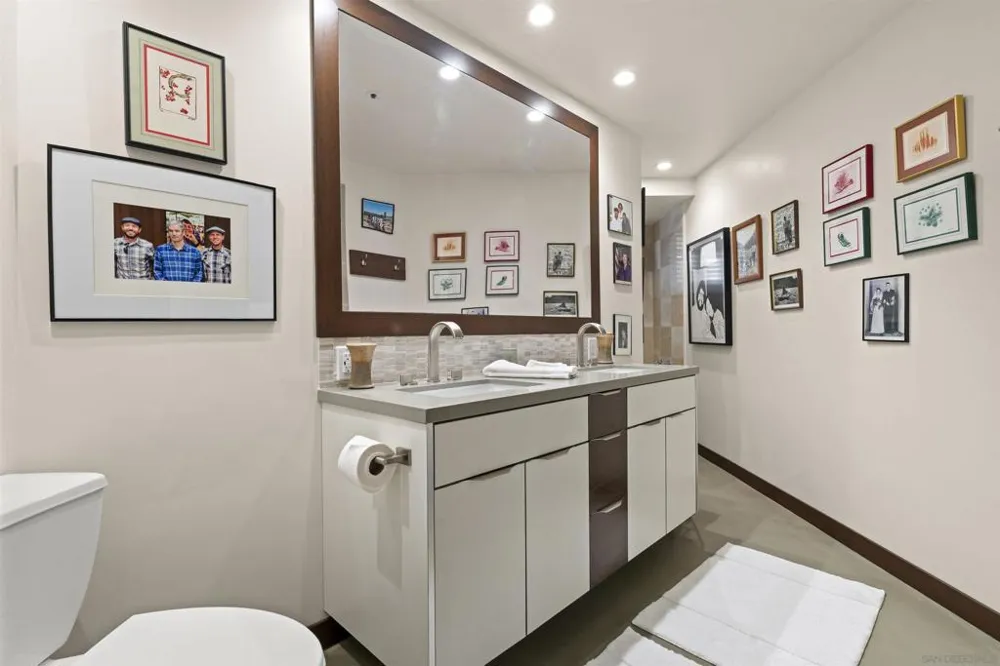 1133 1st St #119 Coronado, CA 92118
