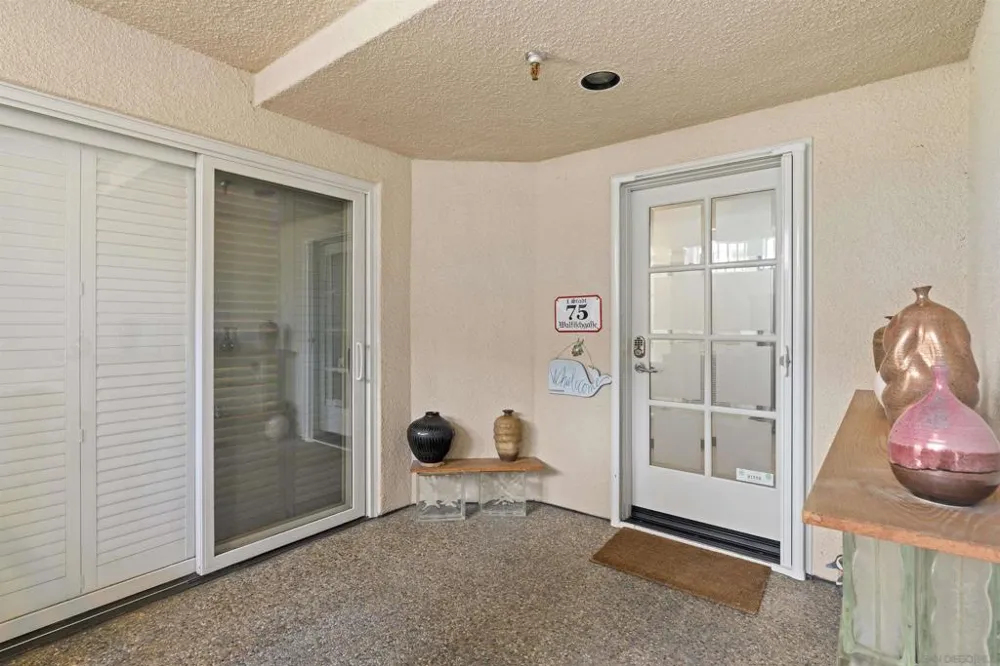 1133 1st St #119 Coronado, CA 92118