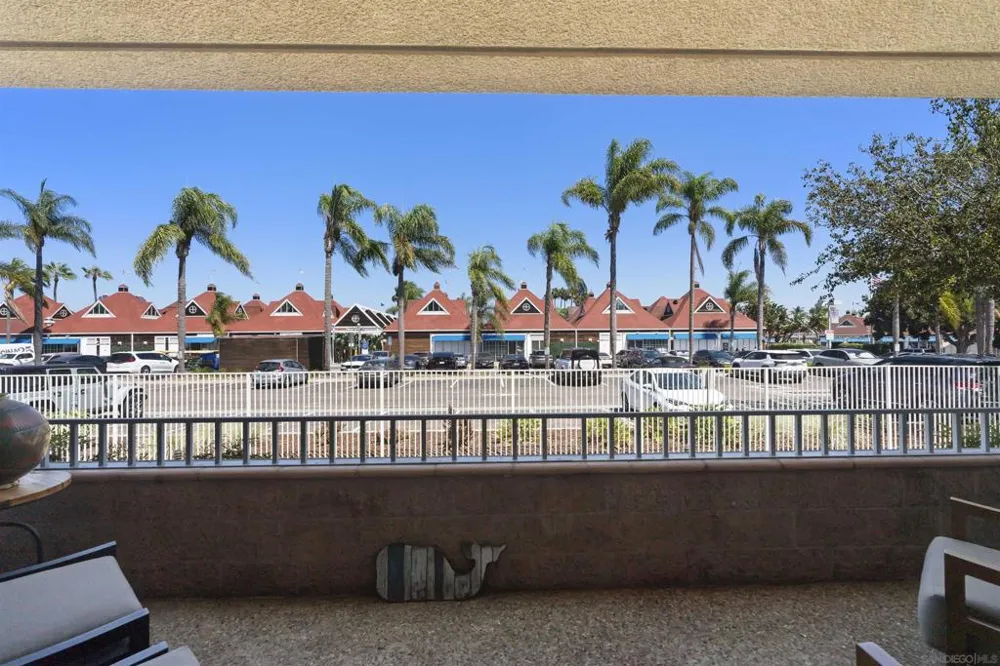 1133 1st St #119 Coronado, CA 92118