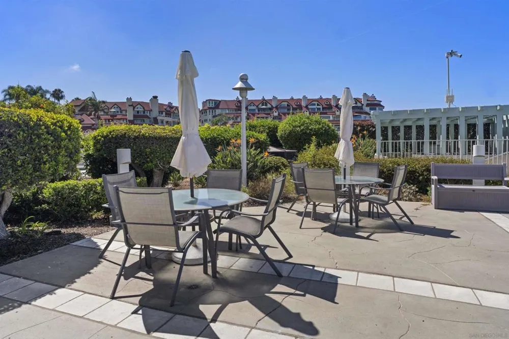 1133 1st St #119 Coronado, CA 92118