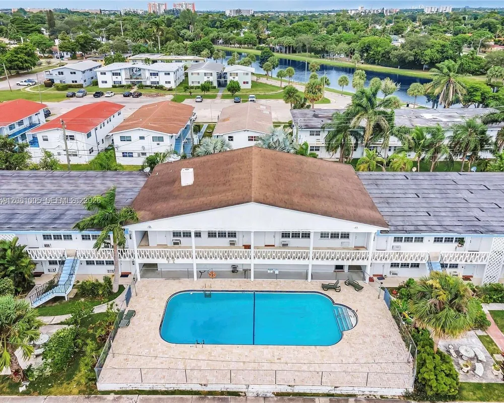 1451 NE 170th St #201A North Miami Beach, FL 33162