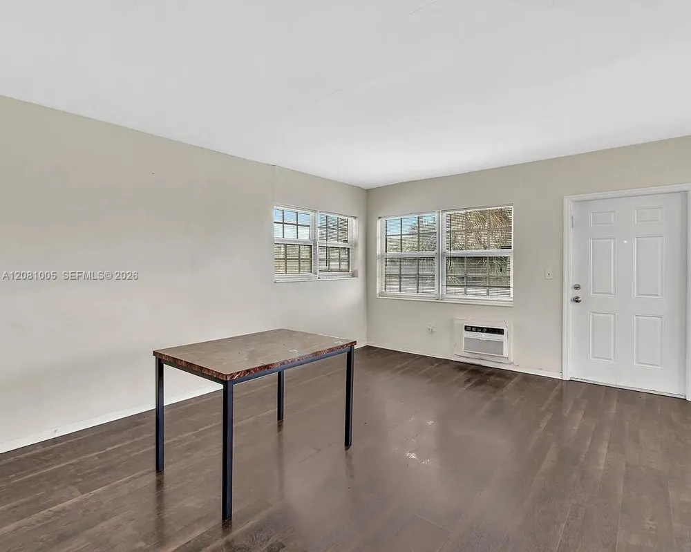 1451 NE 170th St #201A North Miami Beach, FL 33162
