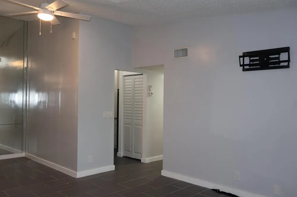 603 Sea Pine Way #H3 