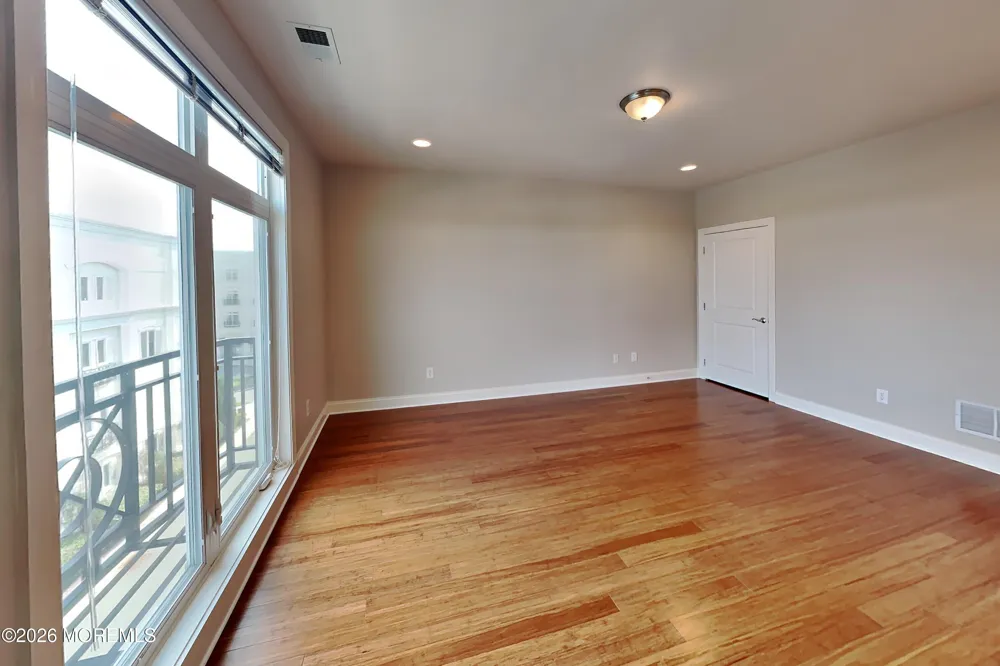 2346 NJ-33 #406 Robbinsville, NJ 08691