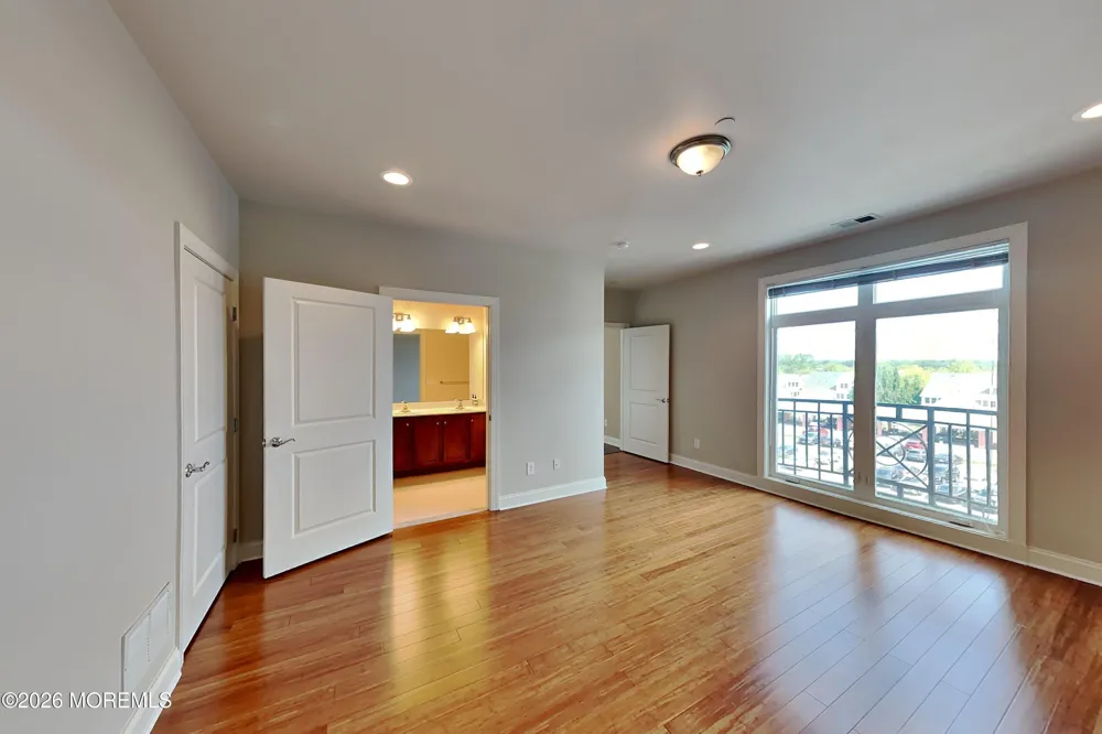 2346 NJ-33 #406 Robbinsville, NJ 08691