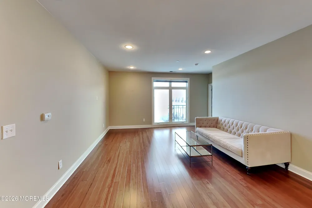 2346 NJ-33 #406 Robbinsville, NJ 08691