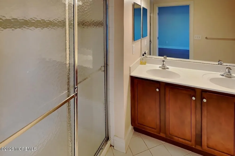 2346 NJ-33 #406 Robbinsville, NJ 08691