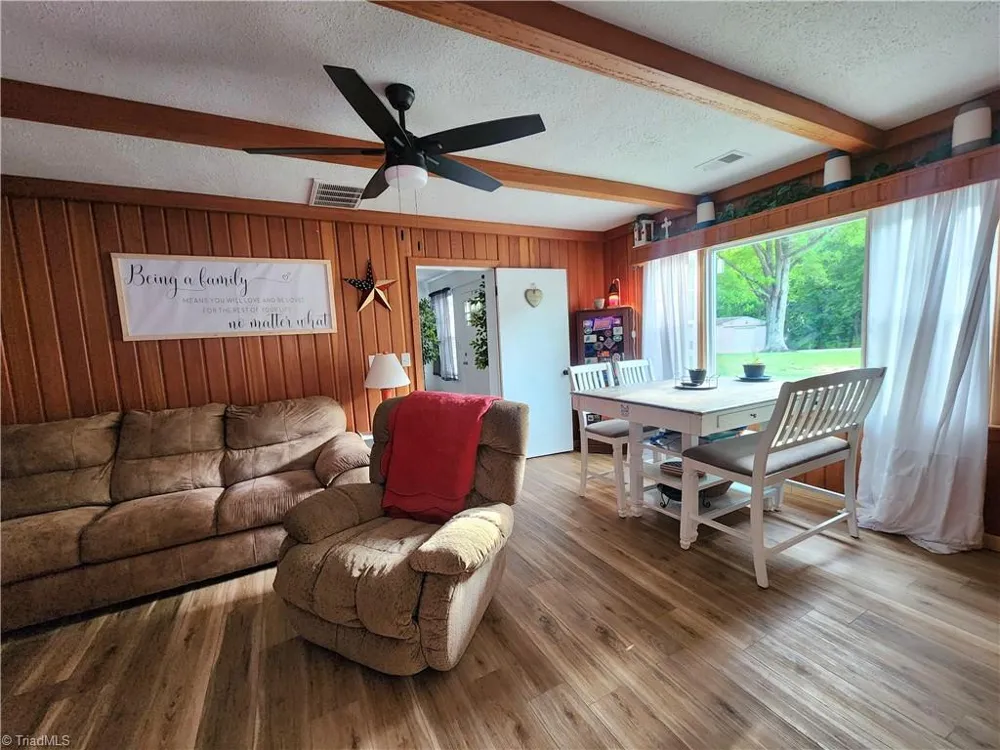 4606 Wards Gap Rd Wards Gap Road Cana, VA 24317
