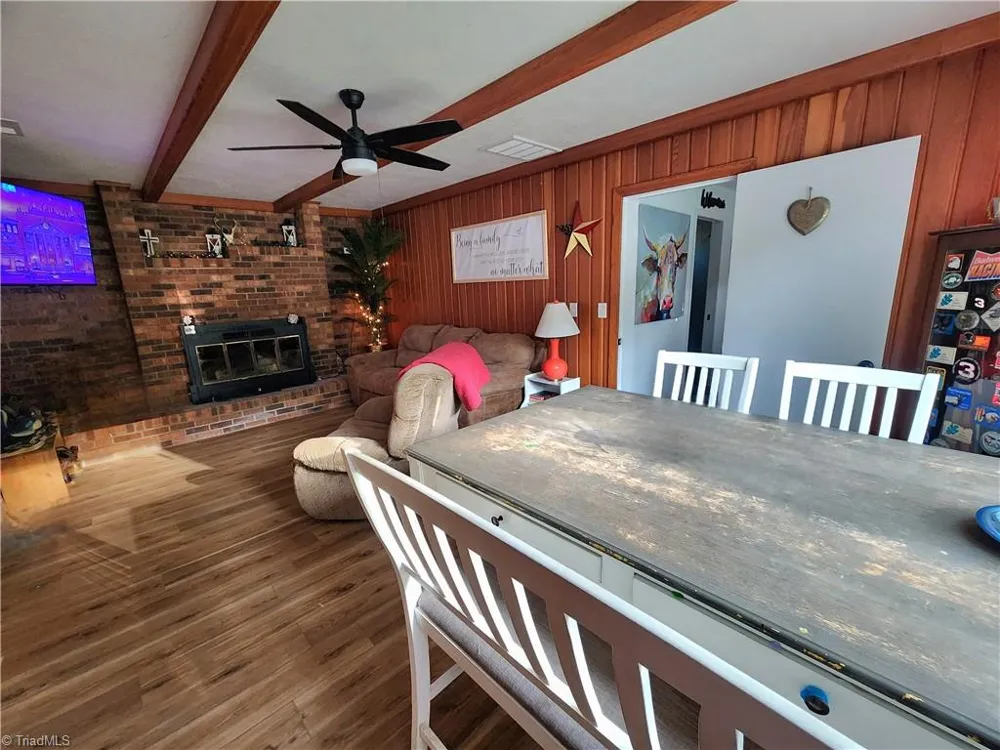 4606 Wards Gap Rd Wards Gap Road Cana, VA 24317