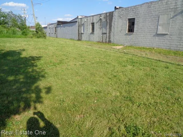 11624 Dwyer Street Detroit City, MI 48212