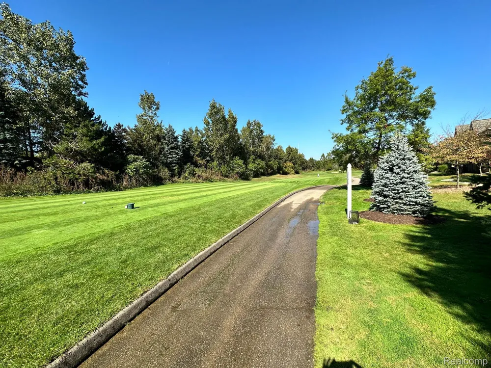 2354 PINECROFT DRIVE Canton Charter Township, MI 48188