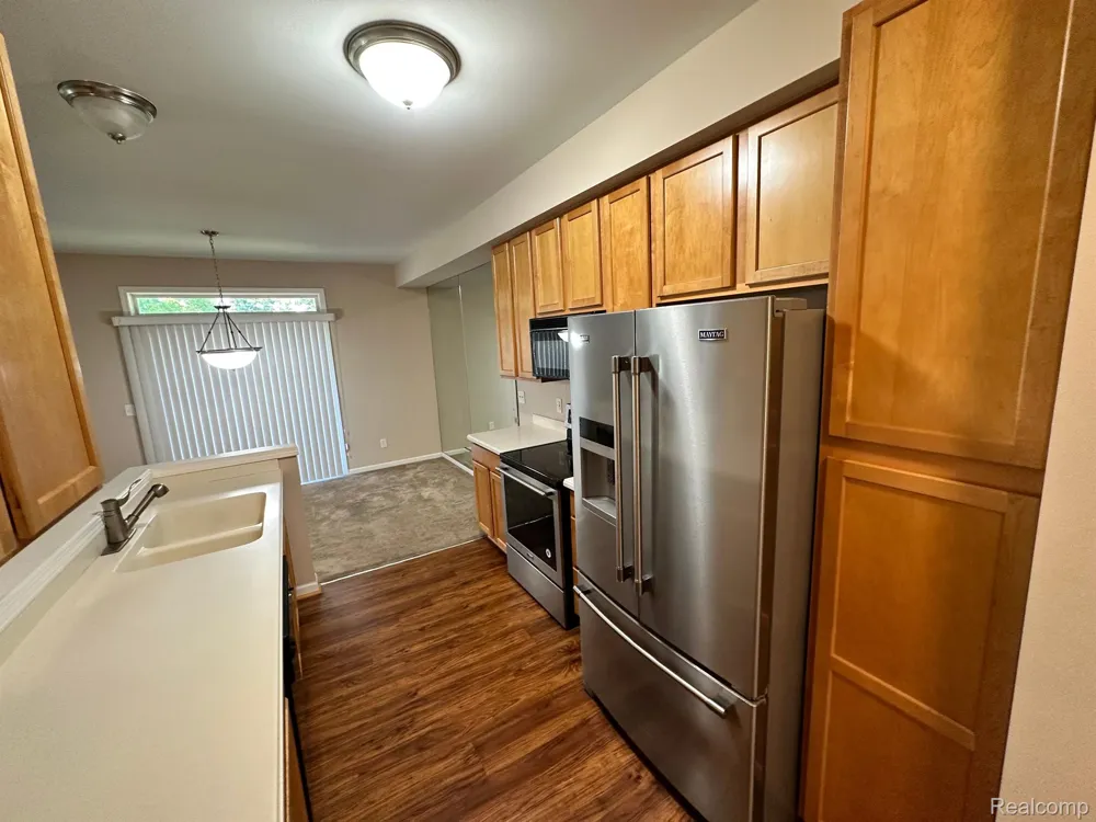 2354 PINECROFT DRIVE Canton Charter Township, MI 48188