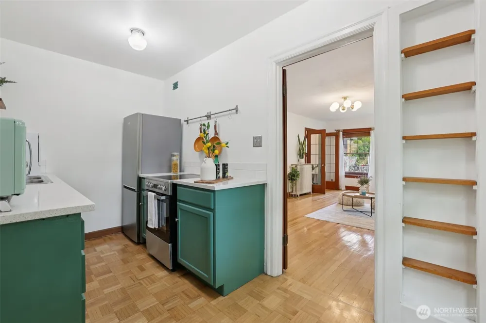 408 Bellevue Avenue E #206 Seattle, WA 98102