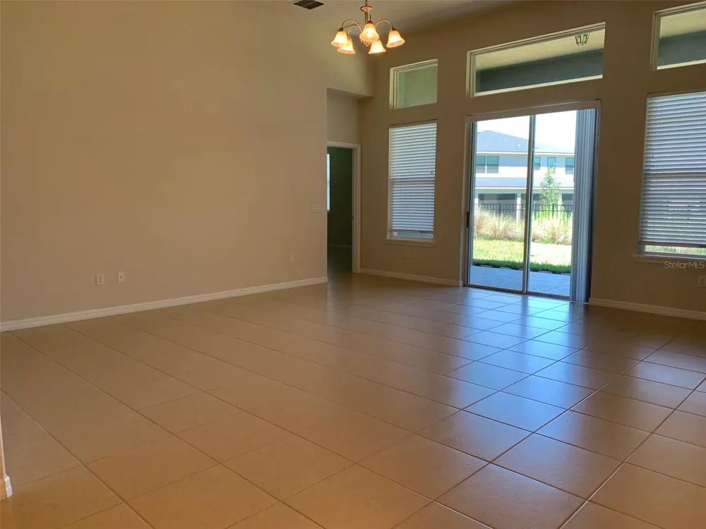 2860 CHANTILLY AVENUE Kissimmee, FL 34741